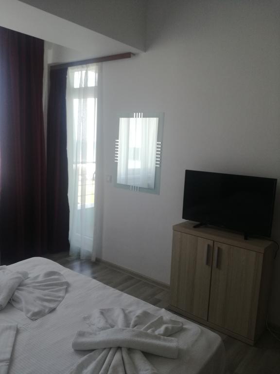 Mamaia Summerland Mrs Exterior photo